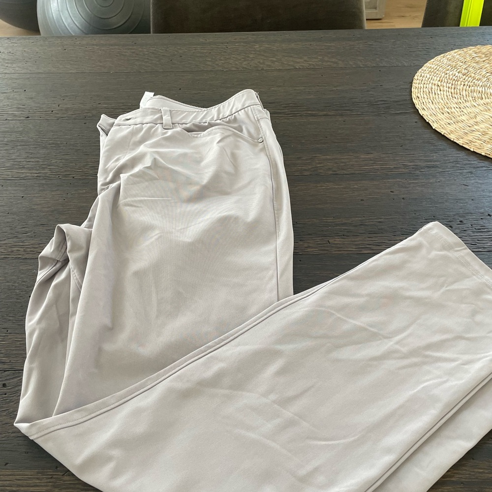 CRZ YOGA Men's Light Gray Chinos